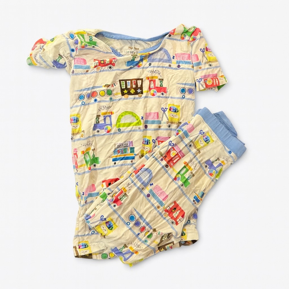 ✏️ Little Sleepies “School Supplies Train” Short Sleeve Pajama Set (4T)